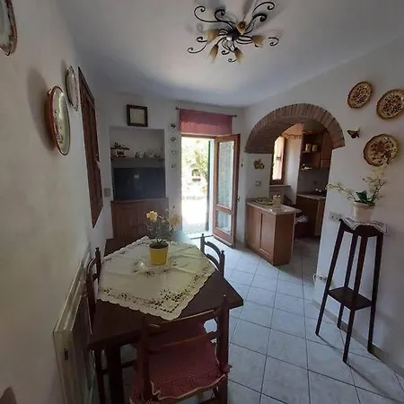 アパート Casa Graziana モンテカティーニ・ヴァル・ディ・チェーチナ