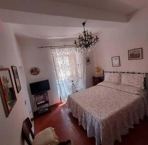Casa Graziana * بمونتيكاتيني فال دي سيسينا